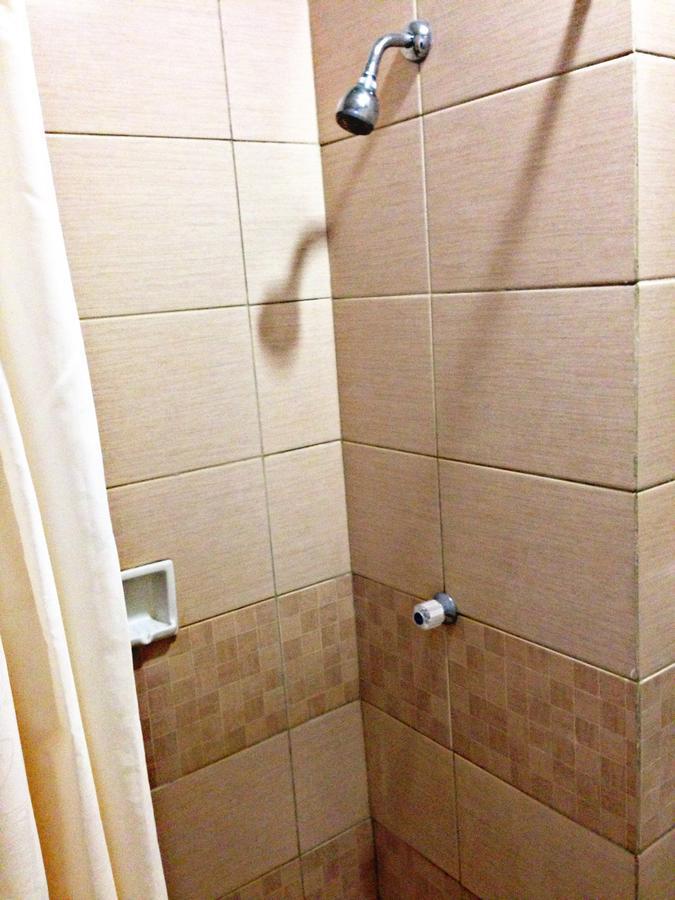 סוראבאיה Greensa Inn מראה חיצוני תמונה