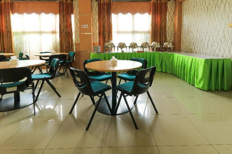 סוראבאיה Greensa Inn מראה חיצוני תמונה